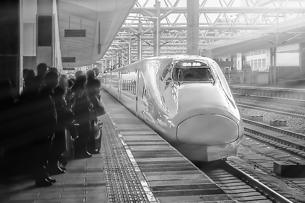 포토 JPG 해외이미지 여행 비즈니스 교통시설 사람 사람없음 햇빛 여행객 중국 기차 표현 도시 업무 도착 속도 출발 마차 승객 포트 단상 철책 안락 해외포토 아시아 육상교통 교통수단 교통 컨셉 대중교통 태양 작업 시설 파일형식 이미지허브