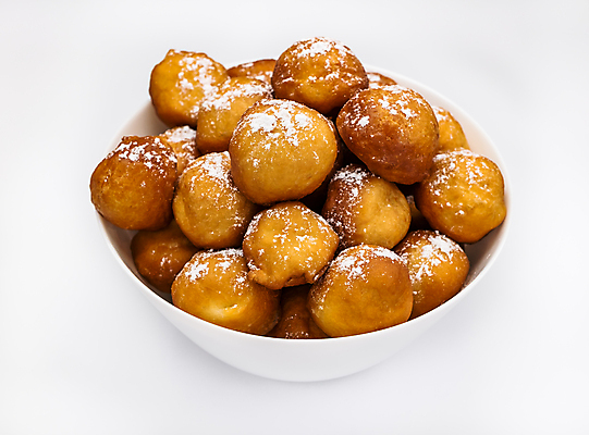 포토 JPG 해외이미지 전통 접시 음식 백그라운드 탁자 불 디저트 기념 사람없음 장식 컬러풀 갈색 케이크 얼음 축제 빵집 튀김 흰색 대접 신선 원형 생일 도넛 달콤 맛 아침식사 가루 설탕 굽기 먹기 뿌리기 반죽 칼로리 솜털 어려움 페스츄리 해로움 핸드메이드 많음 맛있는 해외포토 자연요소 도형 식기 기념일 빵 컬러 가구 컨셉 모션 상점 식사 구이 파일형식 이미지허브