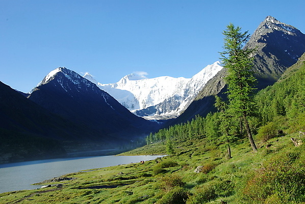 포토 JPG 해외이미지 나무 공원 호수 여행 자연 하늘 아침 산 사람없음 야외 초록색 물 빛 강 햇빛 태양 뷰티 반사 일출 침묵 일몰 새벽 안개 광선 연못 황무지 연기 숲 알프스 멀리 뿌연 터키석 해외포토 주간 자연요소 식물 공공시설 유럽 컬러 날씨 노을 소리 보석 생태계 파일형식 이미지허브