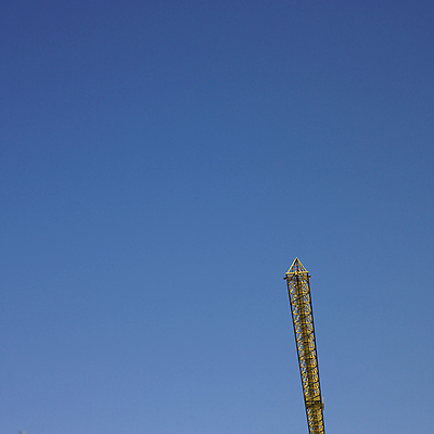 포토 JPG 해외이미지 산업 선 하늘 사람없음 파란색 노란색 금속 기계 추위 화물 성장 공구 업무 큼 천 철 기중기 청록색 리프트 철사 팔 공학 개발 도르래 리프팅 주거지 철강 힘찬 해외포토 교육 컬러 컨셉 재질 신체부위 운송업 도구 직물 작업 중장비 크기 파일형식 이미지허브