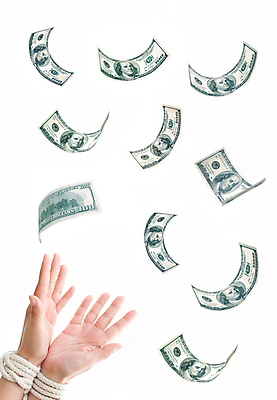 포토 JPG 해외이미지 손 밧줄 컨셉 지폐 돈 관리 사람없음 금융 달러 떨어짐 묶기 문제 파산 대출 빚 예산 위기 자금 투쟁 해외포토 줄 모션 신체부위 경제 재산 파일형식 이미지허브