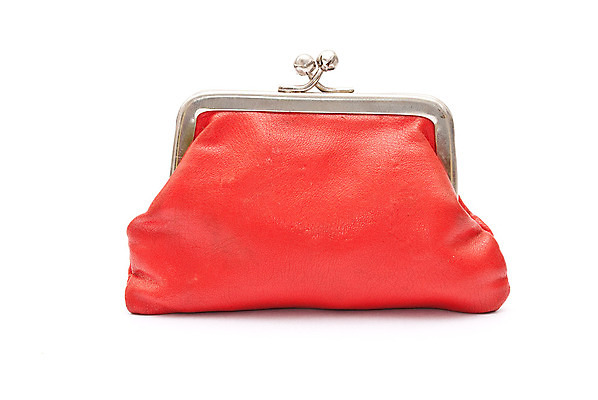 포토 JPG 해외이미지 컨셉 돈 비즈니스 성공 사람없음 빨간색 금융 저축 흰색 오픈 지갑 구매 계획 고객 투자 결제 수익 고립 수입 옛날 위기 지원 헬프 해외포토 컬러 경제 쇼핑 도움 재산 파일형식 이미지허브