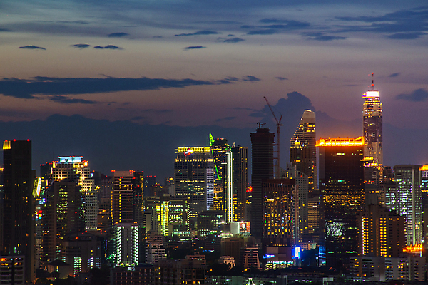 포토 JPG 해외이미지 구름 야경 하늘 사람없음 야외 도시풍경 일몰 방콕 전경 해외포토 자연요소 태국 풍경 노을 도시 야간 파일형식 탑뷰 풍경_경치 이미지허브