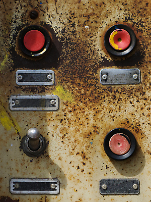 포토 JPG 해외이미지 모양 손 산업 선 백그라운드 손잡이 안전 사람 사람없음 빨간색 상자 금속 힘 기계 장비 에너지 흰색 판넬 밀기 연결 오브젝트 서비스 사인 싱글 복고 순환 철사 연료 스위치 세대 고립 그만 제어 공급 해외포토 컬러 모션 재질 신체부위 파일형식 이미지허브