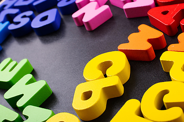 포토 JPG 해외이미지 알파벳 검은배경 실내 영어교육 근접촬영 사람없음 블록 교구 해외포토 영어 교육 뷰포인트 백그라운드 내부 검은색 파일형식 이미지허브