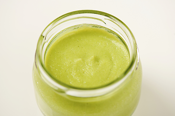 포토 JPG 스튜디오촬영 유리병 실내 근접촬영 사람없음 흰배경 유기농 완두콩 채식 이유식 건강식 프랑스음식 퓨레 국내포토 웰빙 음식 뷰포인트 백그라운드 병_용기 디저트 콩 서양음식 내부 흰색 파일형식