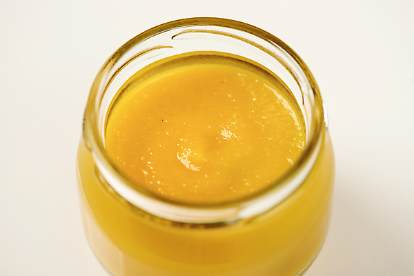 포토 JPG 스튜디오촬영 유리병 실내 근접촬영 사람없음 흰배경 유기농 채식 이유식 건강식 단호박 프랑스음식 퓨레 국내포토 웰빙 음식 뷰포인트 백그라운드 호박 병_용기 디저트 서양음식 내부 흰색 파일형식