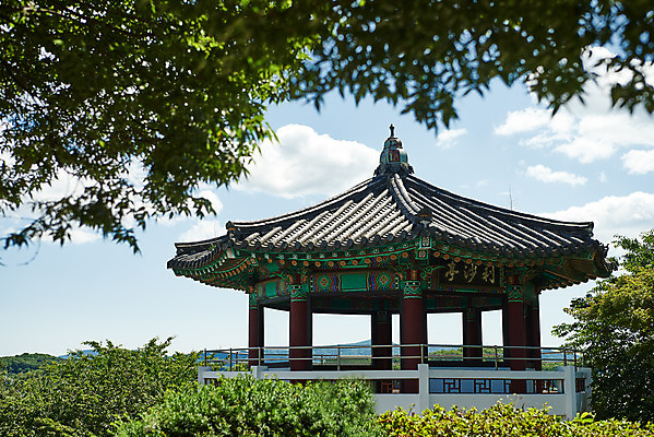 포토 JPG 주간 구름 여행 한국건축 유적지 하늘 나뭇잎 풍경 사람없음 야외 관광지 봄 문화재 역사 한국사 정자 강화도 국내여행 명승지 사적지 갑곶돈대 국내포토 자연요소 건축물 계절 건축 고건축 잎 인천 파일형식