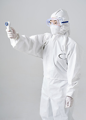 포토 JPG 스튜디오촬영 여자 40대 중년 실내 한명 들기 상반신 옆모습 한국인 흰색 바이러스 질병 체온계 사회이슈 측정 흰배경 예방 감염 체온 체온측정 중년여자한명만 코로나바이러스 방역복 방역사 비접촉체온계 델타변이바이러스 국내포토 직업 1 옷 뷰포인트 컬러 백그라운드 컨셉 의학 모션 사람 동양인 성인 내부 온도계 방역 여자한명만 중년여자만 파일형식