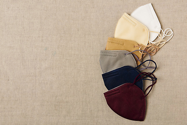 포토 JPG 스튜디오촬영 실내 마스크 사람없음 하이앵글 여러개 바이러스 질병 사회이슈 예방 감염 폐렴 베이지색배경 플랫레이 코로나바이러스 국내포토 뷰포인트 다수 백그라운드 컨셉 의학 내부 플랫 베이지색 파일형식