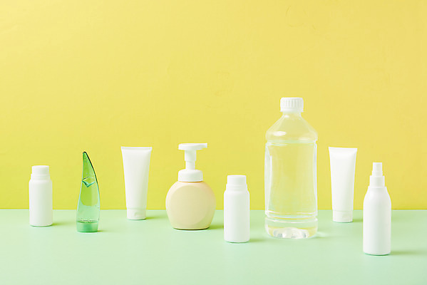 포토 JPG 스튜디오촬영 실내 사람없음 초록색 노란색 여러개 청결 바이러스 위생 질병 사회이슈 예방 감염 폐렴 세정제 손세정제 핸드워시 코로나바이러스 국내포토 컬러 다수 컨셉 의학 내부 위생용품 파일형식