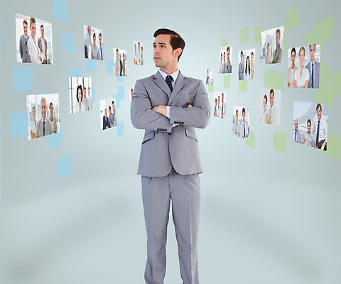 포토 JPG 해외이미지 백인 응시 여자 남자 40대 중년 50대 서기 여러명 20대 성인 30대 팔짱 직장인 비즈니스맨 비즈니스우먼 직원 고민 채용 해외202004 해외포토 서양인 직업 시선 감정 다수 비즈니스 모션 사람 청년 장년 파일형식