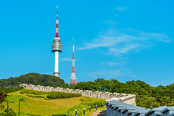 포토 JPG 해외이미지 아시아 여행 하늘 산 서울 한국 사람없음 도시풍경 탑 도시 N 스카이라인 랜드마크 해외202004 해외포토 건축물 알파벳 나라 풍경 파일형식