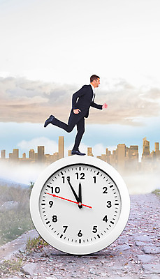 포토 JPG 해외이미지 백인 남자 행복 길 시계 비즈니스 하늘 한명 미소 성인 건물 컴퓨터그래픽 30대 도시풍경 달리기 디지털 흰색 잡기 도시 시간 비즈니스맨 방향 보여주기 카운트다운 해외202004 해외포토 서양인 1 건축물 감정 컬러 모션 표정 사람 풍경 그래픽 장년 직장인 파일형식