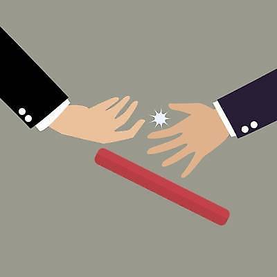 EPS 해외이미지 손 일러스트 비즈니스 모션 협력 함께함 신체부위 떨어짐 바톤터치 배턴 해외일러스트 스포츠용품 컨셉 사람 파일형식 벡터 이미지허브