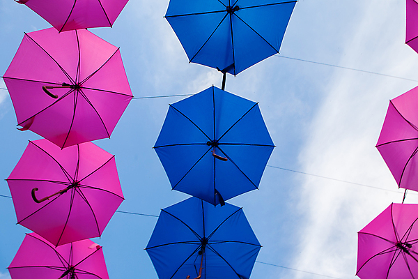 포토 JPG 해외이미지 전통 디자인 문화 여행 백그라운드 컨셉 패턴 오렌지 우산 날씨 추상 휴가 거리 매달리기 종류 미술 사람없음 야외 장식 빨간색 초록색 파란색 컬러풀 태양 노란색 맑음 흰색 도시 오픈 보호 오브젝트 양산 가림막 많음 해외포토 자연요소 컬러 무늬 과일 모션 문화예술 파일형식 이미지허브