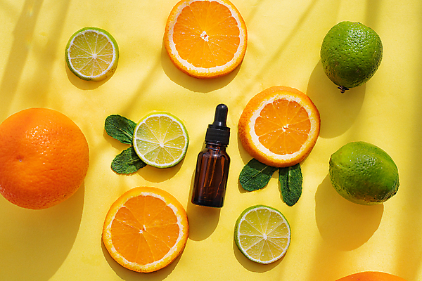 포토 JPG 해외이미지 스튜디오촬영 잎 오렌지 사람없음 노란색 화장품 미용용품 오일 오브젝트 라임 앰플 해외포토 식물 음식 컬러 과일 실내 뷰티 파일형식 이미지허브