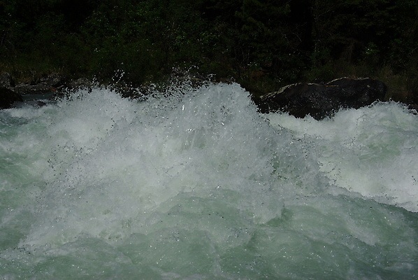 포토 JPG 해외이미지 나무 구름 호수 여행 백그라운드 자연 하늘 산 풍경 사람없음 야외 목재 초록색 물 여름 강 햇빛 평화 환경 계곡 맑음 침묵 봄 폭포 바위 시골 개울 숲 홍수 언덕 러시아 침엽수 내추럴 삼림지대 생태학 시베리아 전국 절정 해외포토 자연요소 식물 계절 교육 유럽 컬러 컨셉 재료 날씨 태양 소리 돌_바위 자연재해 생태계 파일형식 이미지허브