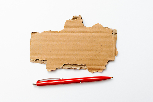 포토 JPG 해외이미지 스튜디오촬영 디자인 종이 프레임 사람없음 공백 천 흰배경 찢어짐 골판지 카피스페이스 해외포토 백그라운드 모션 실내 흰색 직물 파일형식 이미지허브