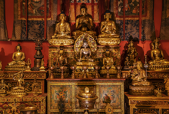 포토 JPG 해외이미지 전통 아시아 종교 문화 조각 여행 불교 태국 거리 선물 미술 사람 동양인 사람없음 목재 장식 쇼핑 조각상 세일 상점 사찰 작업실 영혼 시장 황금 인도인 심볼 방콕 기념품 네팔 청동 수공예 옛날 이국적 카트만두 핸드메이드 힌두교 해외포토 외국인 나무 나라 재료 종교건축 문화예술 인종 조형물 공예 오브젝트 파일형식 이미지허브