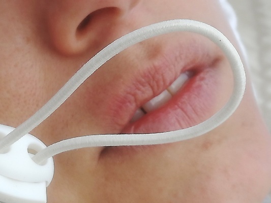 포토 JPG 해외이미지 모양 여자 얼굴 신체 해부 생물 건강 사람 사람없음 신체부위 빨간색 머리 아내 입 감각 오르간 입술 부드러움 성별 평등 해골모형 호모사피엔스 성인여자만 해외포토 컬러 컨셉 의학 모형 건반악기 여자만 성인만 파일형식 이미지허브