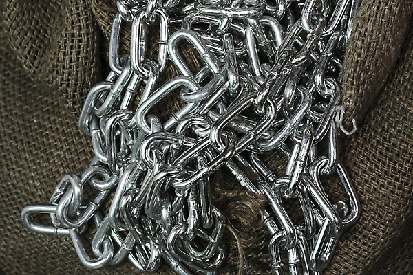 포토 JPG 해외이미지 산업 선 백그라운드 컨셉 사람없음 빛 금속 힘 흰색 얼룩 은색 연결 접속 큼 철 부식 보안 고립 엘리먼트 철강 통일 해외포토 컬러 재질 안전 크기 파일형식 이미지허브