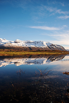 포토 JPG 해외이미지 나무 호수 여행 백그라운드 겨울 자연 하늘 산 파노라마 아이슬란드 사람 풍경 사람없음 야외 세로 물 파란색 반사 환경 계곡 얼음 흰색 녹음 만 시원함 북극 질감 빙하 북쪽 석호 내추럴 웅장함 절정 지질학 수평선 해외포토 자연요소 식물 계절 교육 유럽 컬러 촬영기법 기록 극지방 방향 생태계 파일형식 이미지허브