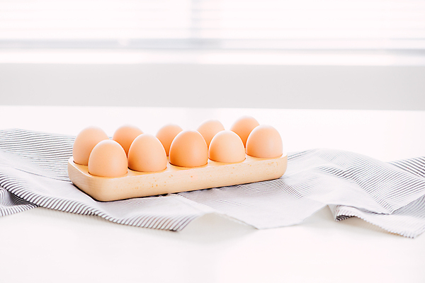 포토 JPG 해외이미지 탁자 실내 사람없음 계란 식탁보 계란판 해외포토 가구 내부 알 파일형식 이미지허브