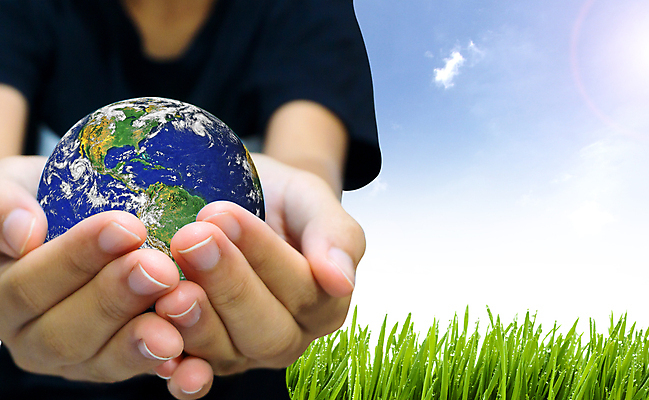 포토 JPG 해외이미지 손 지구 백그라운드 컨셉 잎 지도 하늘 커뮤니케이션 새로움 생물 사람없음 신체부위 초록색 세계 글로벌 지구본 환경 글로벌비즈니스 희망 행성 잡기 보호 주기 에코 생태계 돌봄 생태학 소셜 탄소 해외포토 식물 교육 감정 컬러 비즈니스 모션 사람 우주 파일형식 이미지허브