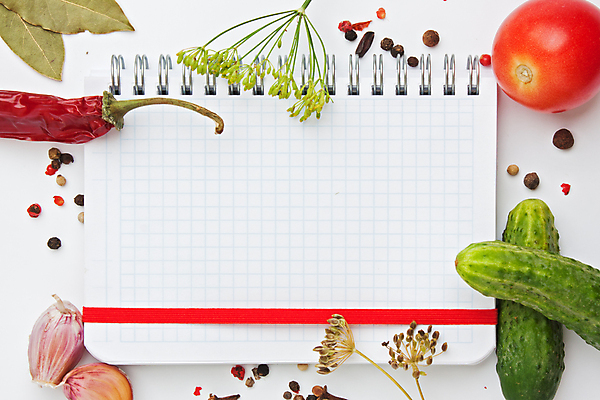 포토 JPG 해외이미지 종이 음식 잎 토마토 채소 오이 마늘 요리 사람없음 책 쇼핑 주방 공책 공백 기록 신선 만 먹기 허브 향신료 메뉴 페이지 레시피 후추 성분 딜 목차 해외포토 식물 모션 문구용품 향미료 파일형식 이미지허브