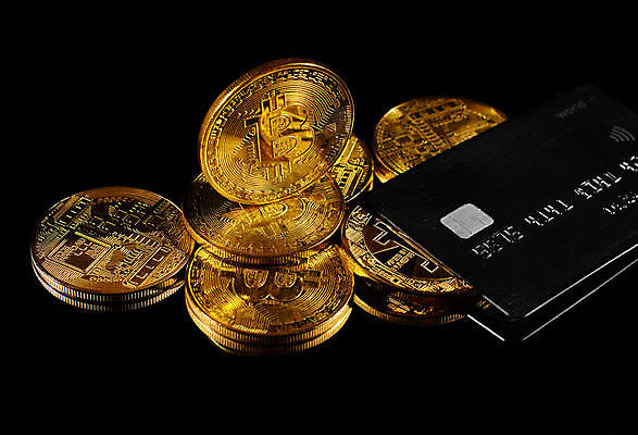 포토 JPG 해외이미지 컨셉 돈 인터넷 사람없음 금융 글로벌 디지털 동전 검은색 자료 어둠 성장 황금 고급 암호 정상 강의 발굴 심볼 투자 상승 전자 시스템 가치 업그레이드 인출 가상 해외포토 컬러 비즈니스 경제 재산 파일형식 이미지허브