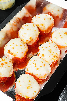 포토 JPG 해외이미지 스튜디오촬영 사람없음 초밥 용기 도시락 롤 롤스시 해외포토 그릇 음식 실내 일본음식 파일형식 이미지허브