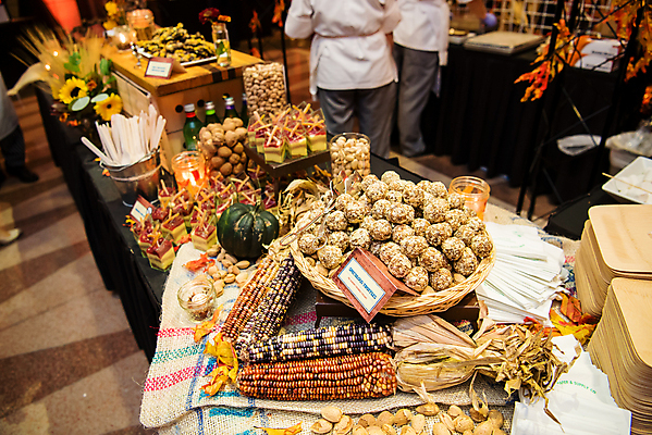 포토 JPG 해외이미지 전통 라이프스타일 꽃 아시아 문화 여행 결혼 채소 과일 재료 자연 호박 디저트 건강 동양인 이벤트 사람없음 장식 컬러풀 상점 축제 펼침 신선 도시 시장 맛 혼합 유기농 질감 뷔페 맛있는 해외포토 식물 웰빙 나라 음식 컬러 컨셉 모션 인종 생활 생태계 파일형식 이미지허브