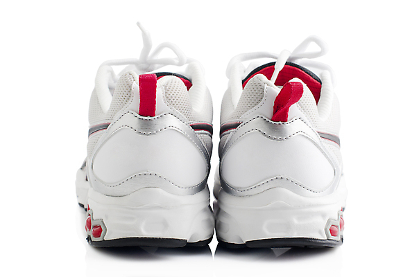 포토 JPG 해외이미지 디자인 옷 스포츠 백그라운드 운동화 신발 2 새로움 건강 사람없음 빨간색 운동복 달리기 조깅 운동 유행 걷기 장비 흰색 쌍 닫기 시원함 연습 스니커즈 오브젝트 각도 슛 고무 고립 양발 스타일 해외포토 컬러 컨셉 모션 파일형식 이미지허브