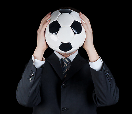 포토 JPG 해외이미지 백인 직업 남자 행복 스포츠 백그라운드 비즈니스 사업가 공 놀이 성공 넥타이 노동자 축구선수 사람 정장 성인 사람없음 컵 사무실 축구 힘 경쟁 게임 흰색 표현 잡기 업무 비즈니스맨 자신감 우아함 대표 경영자 경영 고립 골 토너먼트 플레이어 해외포토 서양인 식기 잡화 옷 감정 컬러 컨셉 모션 운동선수 구기 작업 직장인 리더 파일형식 이미지허브