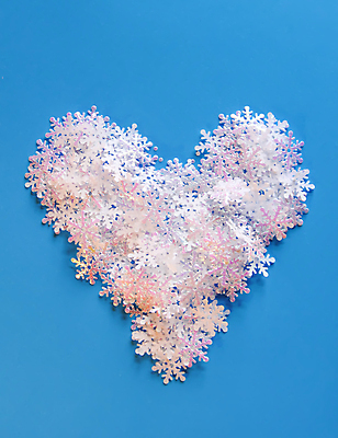 포토 JPG 해외이미지 계절 종이 조각 백그라운드 컨셉 크리스마스 겨울 벽지 표면 추상 휴가 새로움 바닥 발렌타인데이 사랑 미술 사람없음 장식 가로 세로 파란색 빛 우주 냉동 얼음 축제 추위 흰색 하트 축하 인사 정상 12월 연도 심볼 거짓 오리엔테이션 인공 해외포토 자연요소 모양 기념일 감정 컬러 무늬 데이이벤트 문화예술 예절 날짜 파일형식 이미지허브