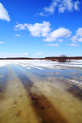 포토 JPG 해외이미지 나무 도로 길 겨울 사람없음 가로 물 파란색 농장 반사 갈색 얼음 봄 폭포 흐름 추위 시골 녹음 고속도로 중앙 위험 홍수 메인 테이프 장면 진흙 원뿔 눈보라 교외 스플래쉬 노화 수평선 해외포토 자연요소 도형 식물 계절 컬러 컨셉 농업 교통시설 자연 문구용품 눈_날씨 기록 자연재해 파일형식 이미지허브