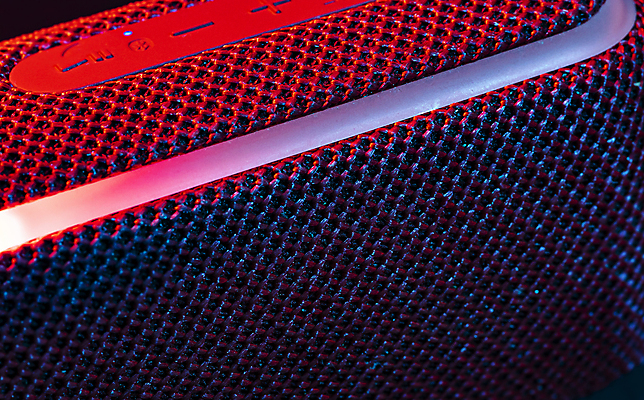 포토 JPG 해외이미지 디자인 음악 여행 백그라운드 자연 탁자 사람없음 야외 목재 초록색 전자제품 상자 우주 디지털 정원 검은색 힘 소리 장비 볼륨 휴대용 무선전화기 심볼 오디오 블루투스 스테레오 뮤지컬 방수 베이스 베터리 힘찬 해외포토 나무 컬러 가구 컨셉 재료 현악기 문화예술 전화기 오브젝트 생태계 파일형식 이미지허브