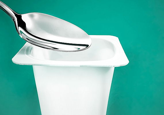 포토 JPG 해외이미지 사람없음 초록색 숟가락 요거트 플라스틱통 해외포토 컬러 유제품 수저 통 플라스틱 파일형식 이미지허브