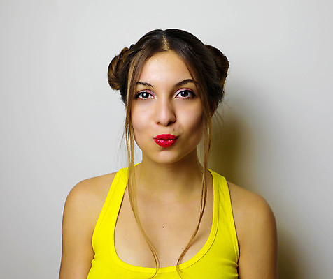 포토 JPG 해외이미지 백인 응시 여자 행복 얼굴 백그라운드 2 신체 키스 한명 미소 사람 성인 뷰티 노란색 카메라 우주 스크린 일본 공백 가리킴 자신감 탱크톱 스마트 히스패닉 고립 브라질사람 해외포토 서양인 1 시선 감정 아시아 컬러 컨셉 상의 표정 손짓 신체부위 전자제품 애정표현 파일형식 이미지허브