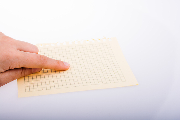 포토 JPG 해외이미지 템플릿 손 디자인 교육 종이 백그라운드 컨셉 교실 학교 아이디어 나선형 사람없음 책 사무실 다이어리 쪽지 교사 공책 공백 흰색 기록 잡기 가르침 메시지 편지지 오브젝트 확인 교과서 문서 페이지 바인더 시트 패드 고립 해외포토 직업 컬러 무늬 비즈니스 모션 문구용품 교재 신체부위 사무용품 편지 파일형식 이미지허브