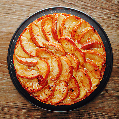 포토 JPG 해외이미지 디저트 실내 사람없음 하이앵글 달콤 애플파이 나무배경 해외포토 음식 뷰포인트 백그라운드 내부 맛 파이_빵 파일형식 이미지허브