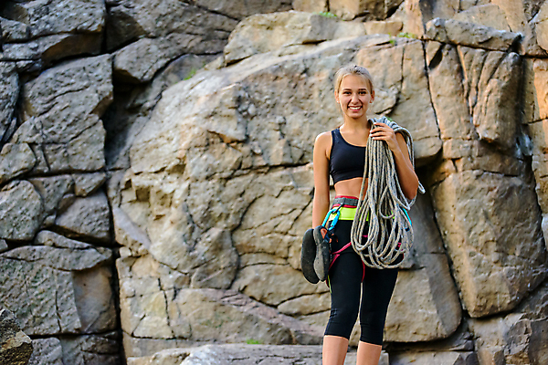포토 JPG 해외이미지 1 여자 밧줄 스포츠 여행 자연 하늘 성공 산 한명 안전 사람 취미 야외 운동 힘 일몰 하이킹 탐험 도전 바위 잡기 용기 자신감 정상 저녁 위험 리더 오르기 무료 패기 해외포토 그릇 감정 줄 컨셉 모션 레저 건강 노을 돌_바위 야간 생태계 파일형식 이미지허브