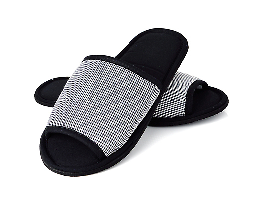 포토 JPG 해외이미지 옷 백그라운드 신발 2 장신구 발 새로움 슬리퍼 주택 털 따뜻함 사람 사람없음 유행 검은색 침실 흰색 쌍 우아함 정상 오브젝트 부드러움 솜털 고립 돌봄 스타일 안락 해외포토 컬러 컨셉 모션 건물 신체부위 감각 파일형식 이미지허브