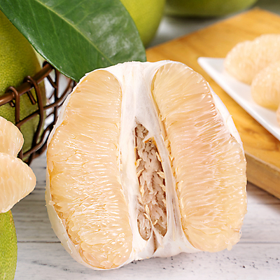 포토 JPG 해외이미지 잎 단면 실내 근접촬영 사람없음 아웃포커스 바구니 자몽 흰배경 슬라이스 나무도마 해외포토 식물 뷰포인트 백그라운드 과일 도마 촬영기법 내부 목재 흰색 파일형식 이미지허브