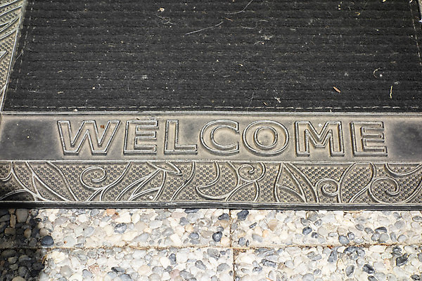 포토 JPG 해외이미지 외관 문화 관계 함께함 사람 사람없음 예절 인사 신분 커뮤니티 환영 소셜 해외포토 컨셉 파일형식 이미지허브