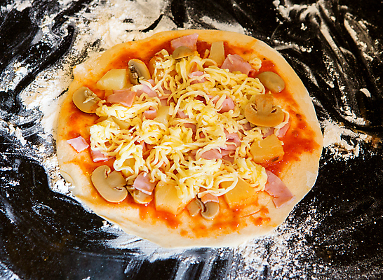 포토 JPG 해외이미지 백인 손 남자 행복 어린이 음식 빵 토마토 채소 교실 치즈 피자 요리 사람 사람없음 주방 식당 요리사 식사 이탈리아 껍질 흰색 아기 업무 작음 준비 반죽 만들기 주인 얇은 제빵사 페스츄리 피자집 맛있는 해외포토 서양인 직업 교육 감정 유럽 컬러 학교 모션 유제품 패스트푸드 서양음식 신체부위 상점 작업 크기 파일형식 이미지허브