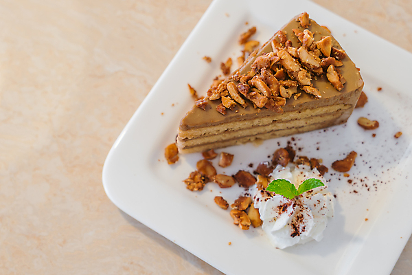 포토 JPG 해외이미지 접시 커피 음식 조각 백그라운드 포크 디저트 콩 사람없음 갈색 과자 케이크 초콜릿 어둠 카페 달콤 굽기 크림 준비 코코아 무스 맛있는 해외포토 식기 음료 컬러 곡류 상점 맛 구이 파일형식 이미지허브