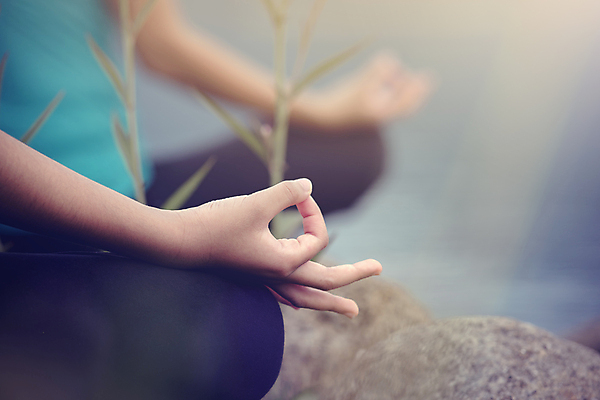 포토 JPG 해외이미지 라이프스타일 여자 호수 선 스포츠 포즈 신체 요가 자연 아침 휴식 산 건강 연꽃 사람 앉기 풍경 사람없음 야외 여름 강 운동 평화 일출 힘 에너지 자유 바위 연습 언덕 명상 절정 해외포토 주간 웰빙 계절 꽃 컨셉 모션 생활 노을 돌_바위 생태계 파일형식 이미지허브