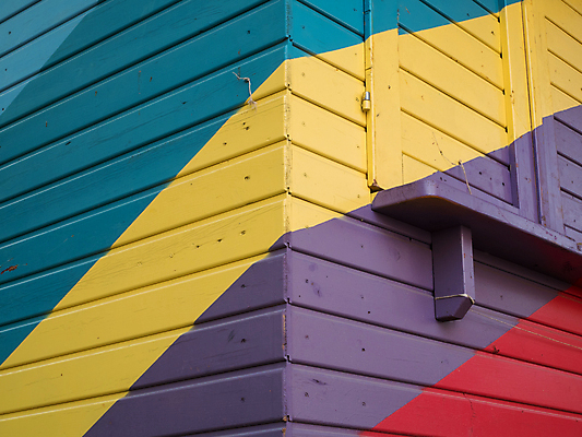 포토 JPG 해외이미지 디자인 외관 유럽 벽 여행 백그라운드 패턴 건축양식 창문 자연 하늘 거리 주택 사람없음 야외 건물 목재 장식 빨간색 초록색 파란색 빛 컬러풀 흰색 도시 타운 스타일 해외포토 나무 건축물 건축 나라 컬러 무늬 재료 생태계 파일형식 이미지허브